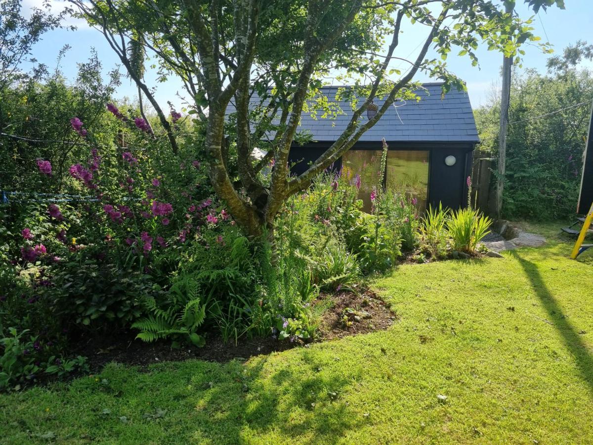 Hallegan Annexe With Private Garden And Woodland Camborne Dış mekan fotoğraf